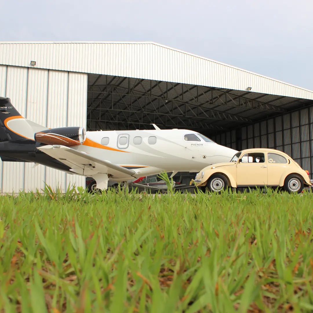 Fusca com avião - Imagem 1