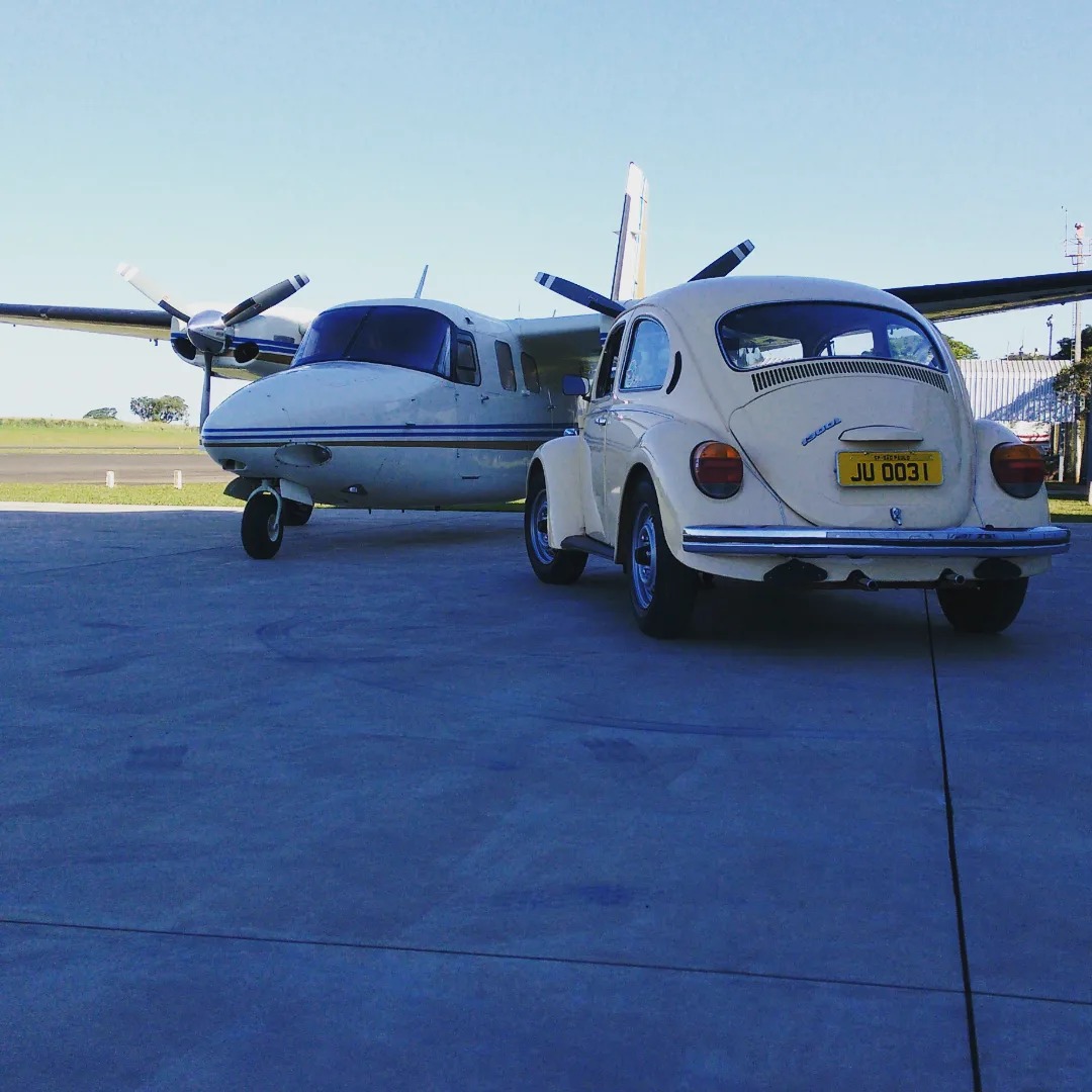 Fusca com avião - Imagem 3