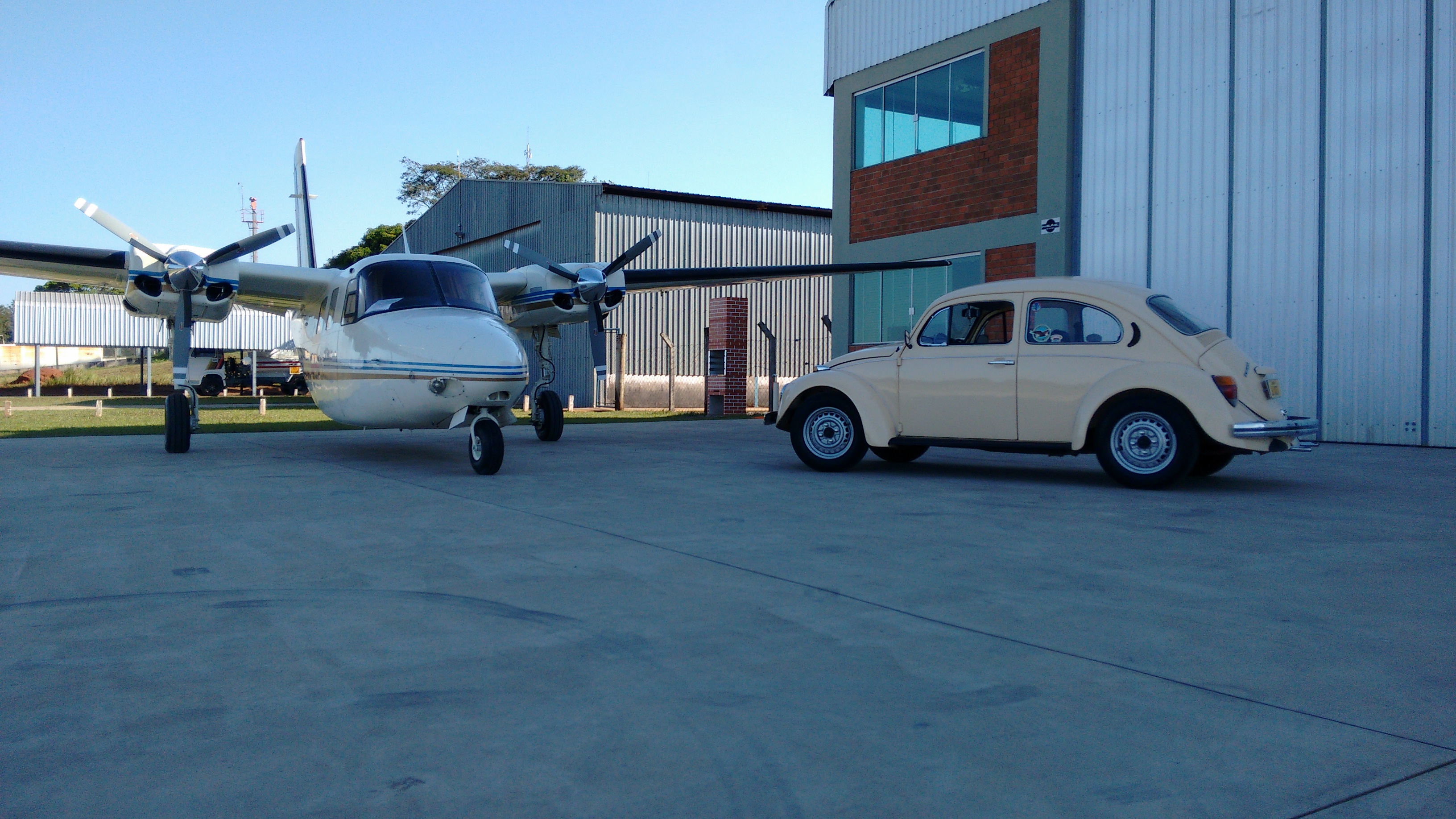 Fusca com avião - Imagem 4